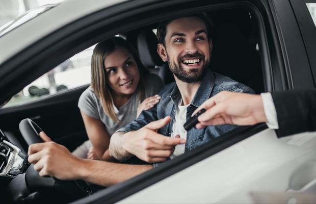 Ghidul complet pentru alegerea unei mașini în 2024: tendințe și recomandări