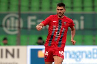 Dinamo transferă la foc automat! Al doilea jucător așteptat să semneze