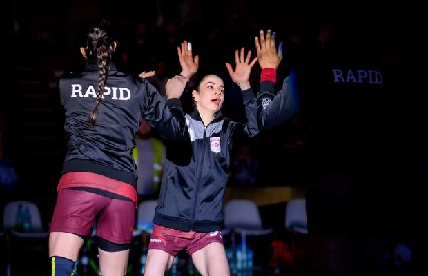Rapid, învingătoare în duelul cu Gloria Bistrița