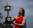 Elena Rybakina cu trofeul de la Australian Open Foto: Imago Images