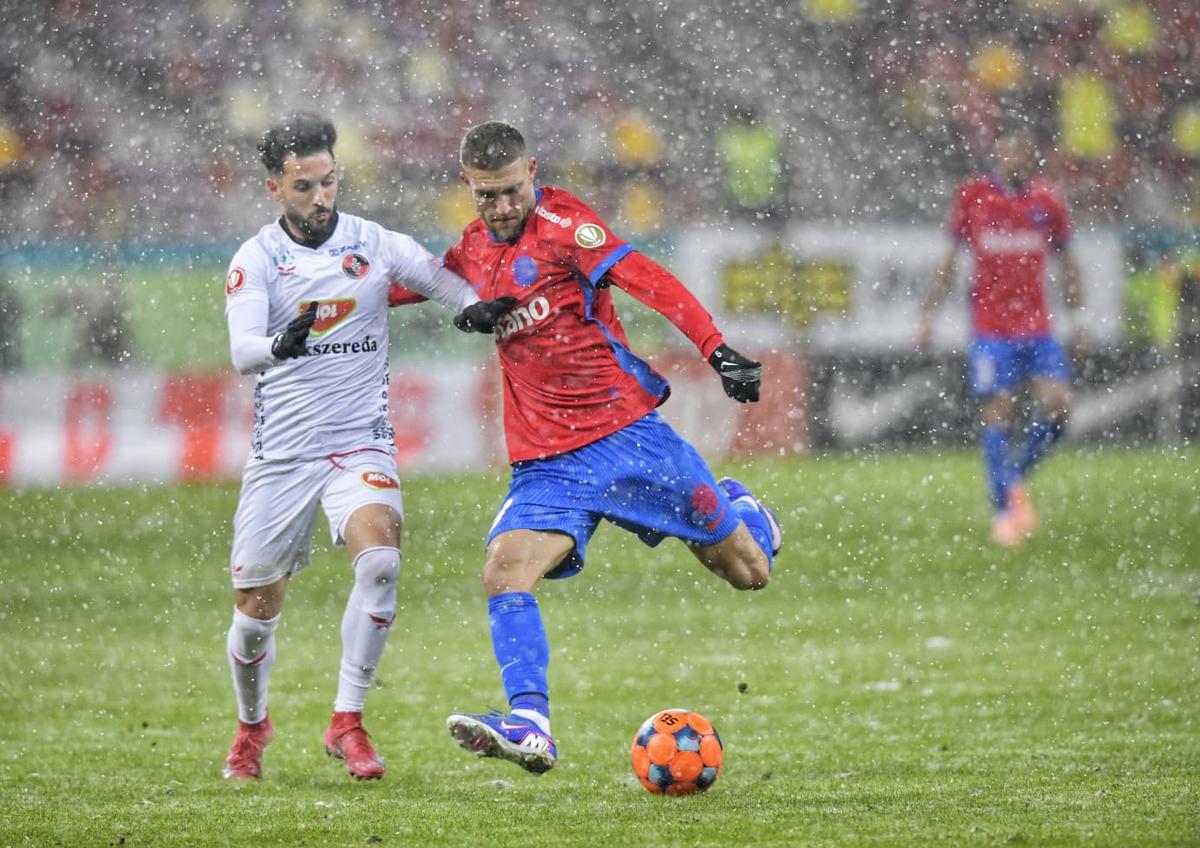 Noul transfer de la FCSB, „camuflat” pe Arena Națională » Becali dezvăluie cum l-a luat: „Știți ce mi-a zis Mirel Rădoi despre el?”
