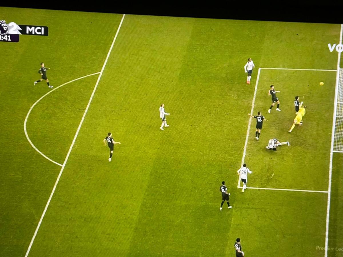 Gol Solanke în Tottenham - Manchester City