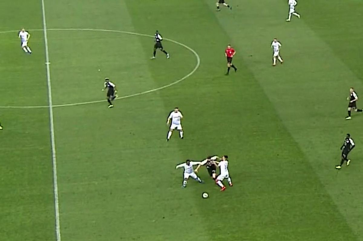 Greșeală de arbitraj în Craiova - Gaz Metan