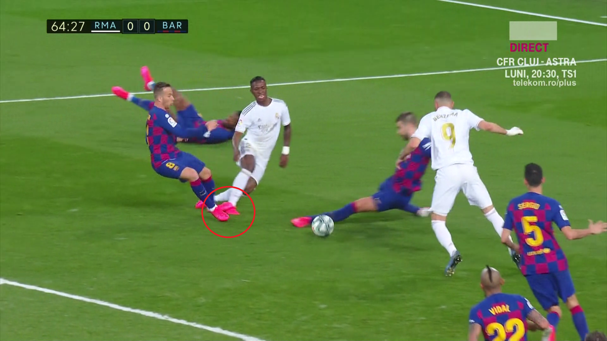 Vinicius Junior a stabilit un record după Real Madrid - Barcelona! L-a depășit pe Lionel Messi