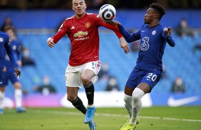 Uluitor! De ce ar fi refuzat arbitrul să dea penalty la Chelsea - Manchester United » Maguire a cedat nervos