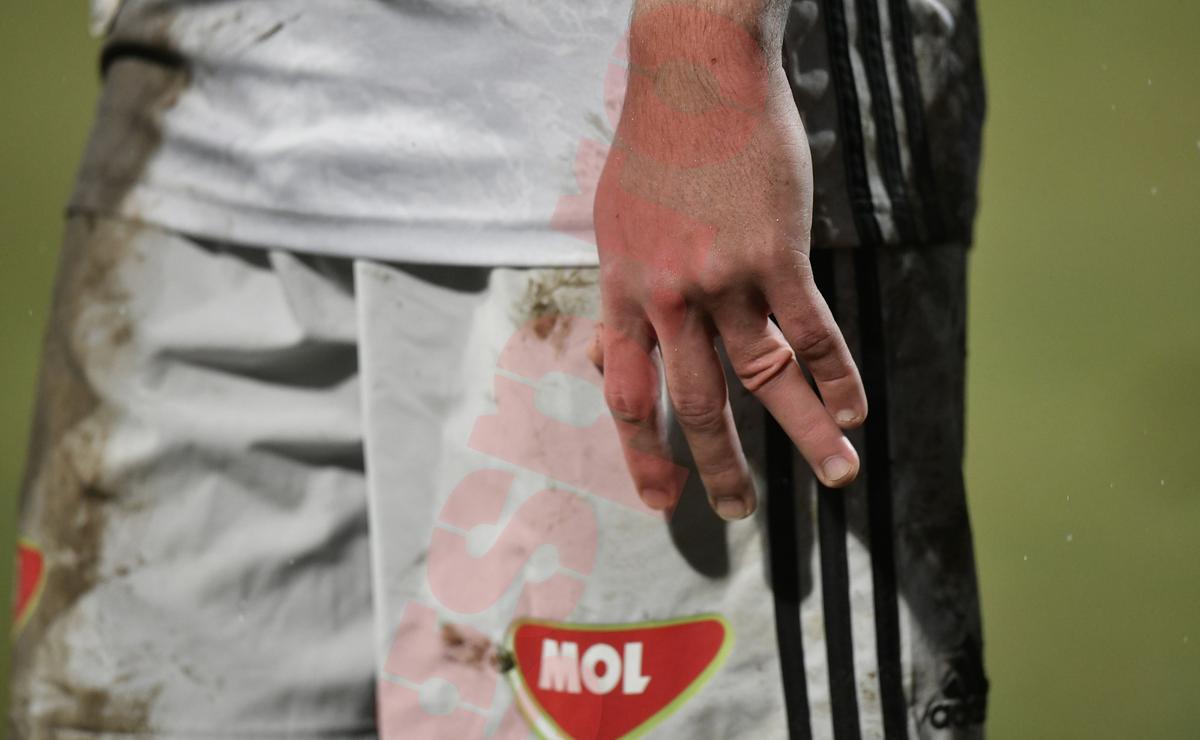 Vreme câinească, victorie covăsneană » Sepsi o „capsează” pe Dinamo în „Groapă”! Clasamentul ACUM