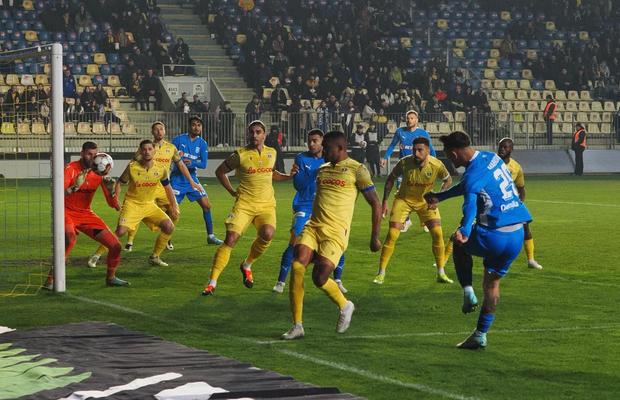 A dat gol și și-a „înțepat” antrenorul? „Trebuie să ai o idee de joc! Nu mă duc acasă să stau degeaba pe canapea cu salariul”