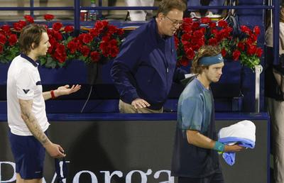 Scene incredibile în semifinala de la ATP Dubai » Rusul Rublev, descalificat la 6-5 în decisiv din cauza unui gest reprobabil