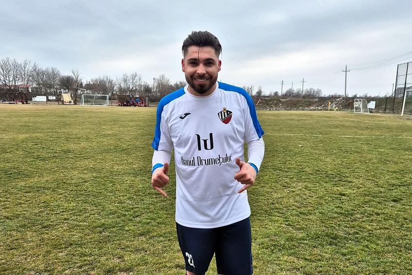 Luis Gabriel, prezentat oficial în al 6-lea eșalon. Foto: Facebook/Vointa.Daia