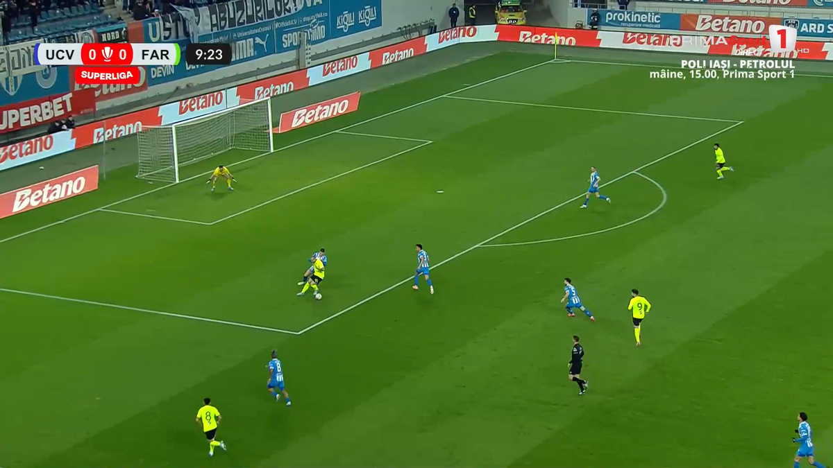 Penalty cerut de Craiova în meciul cu Farul, la duelul Mitriță - Bălașa