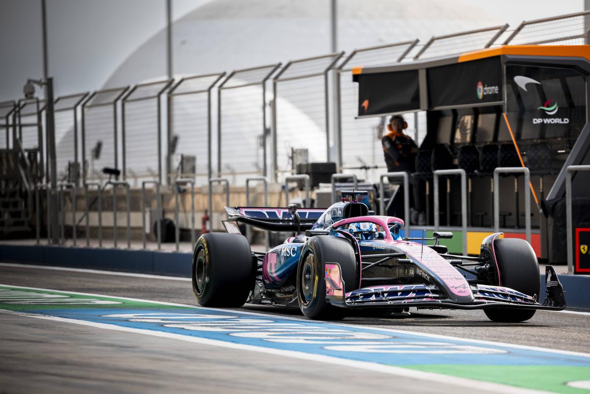 Testele dinaintea sezonului din Formula 1 au produs o surpriză uriașă: cine a fost cel mai rapid pilot » Probleme pentru Max Verstappen