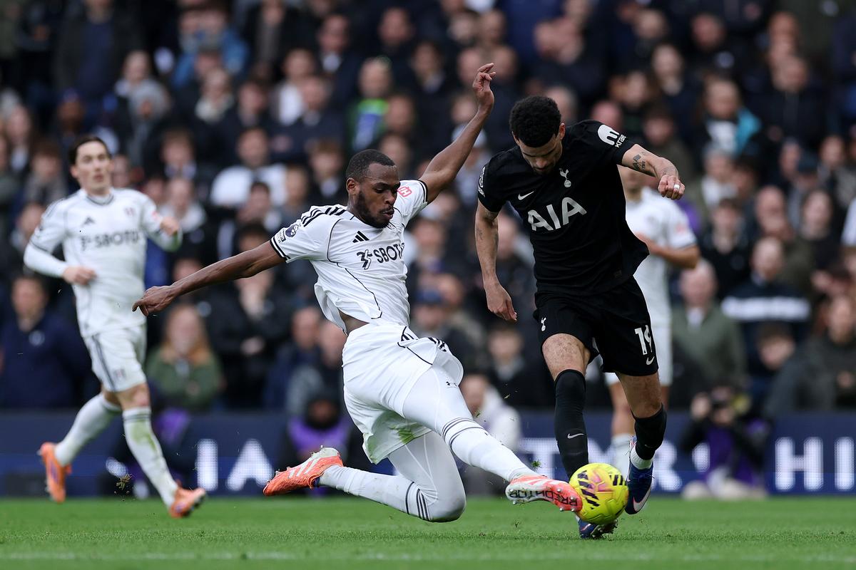 Fulham - Tottenham 2-1 » Cu Radu Drăgușin 90 de minute pe teren, Tottenham a pierdut a patra oară la rând!