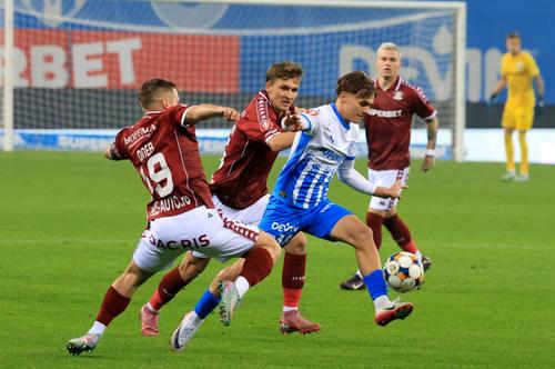 Rapid - Universitatea Craiova va avea loc duminică, 8 martie