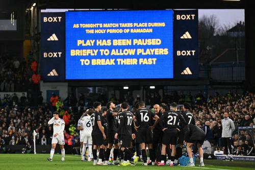 Pep Guardiola, critici la adresa fanilor care au huiduit în timpul întreruperii postului Ramadanului / Getty Images