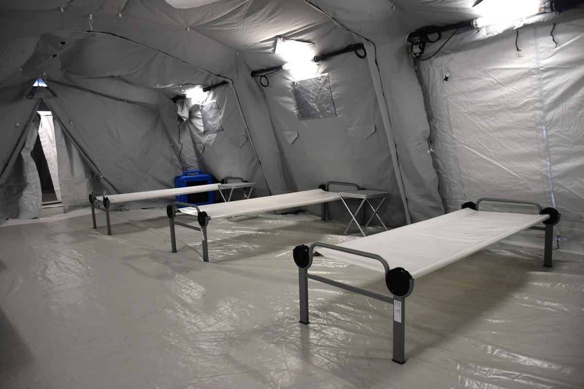 VIDEO Armata a intrat pe stadion la Constanța » Arena, transformată de urgență în spital modular pentru COVID-19