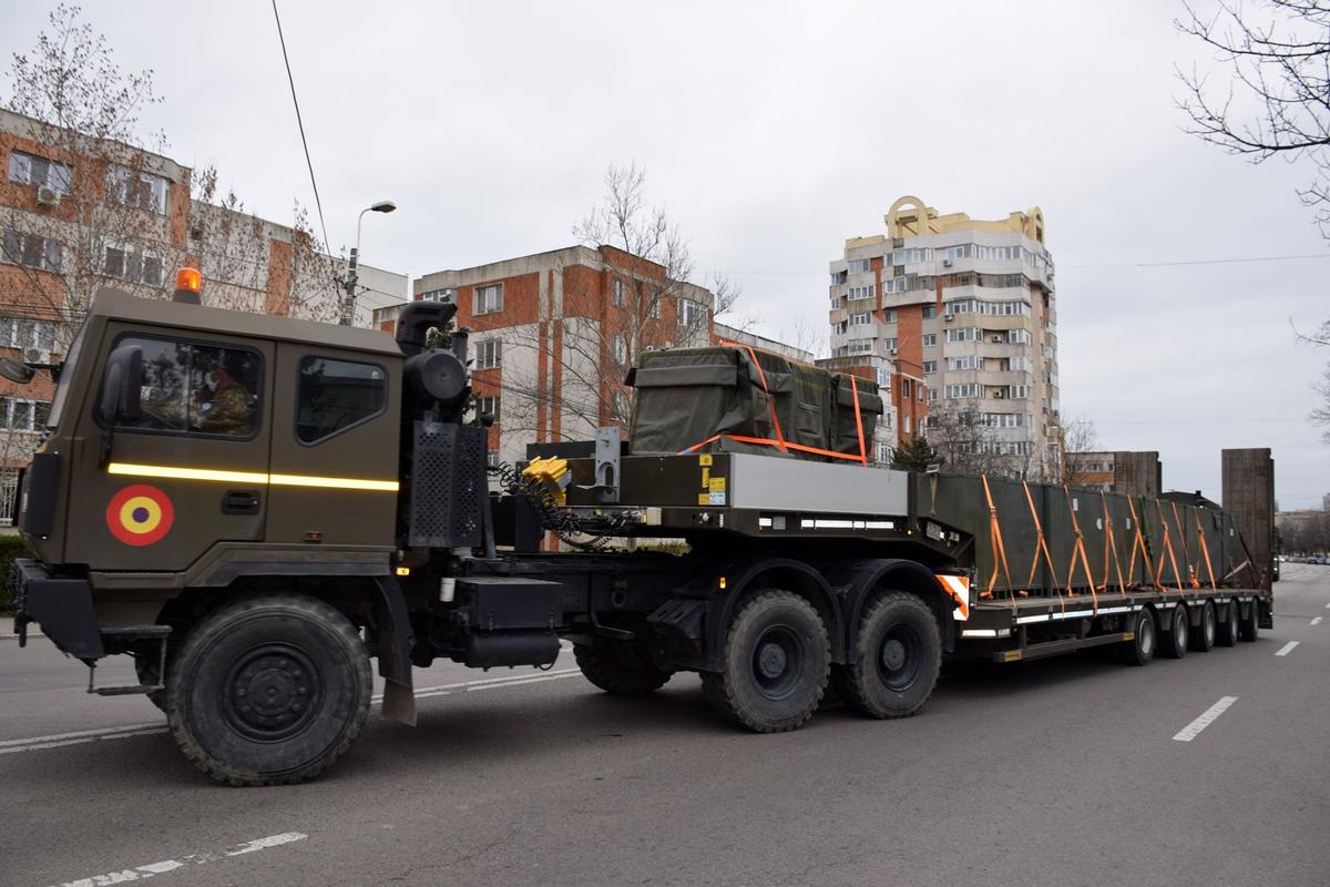 VIDEO Armata a intrat pe stadion la Constanța » Arena, transformată de urgență în spital modular pentru COVID-19