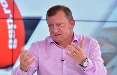 Dorinel Munteanu a luat în vizor un „tricolor”: „E un copil fără prea multă minte”