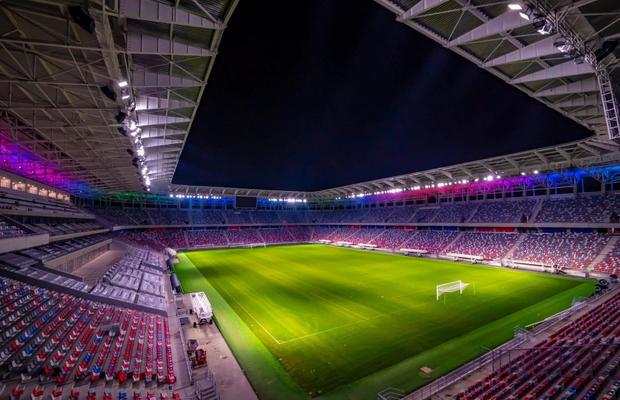 Ultimul retuș la arena din Ghencea » Imagine strălucitoare pentru steliști