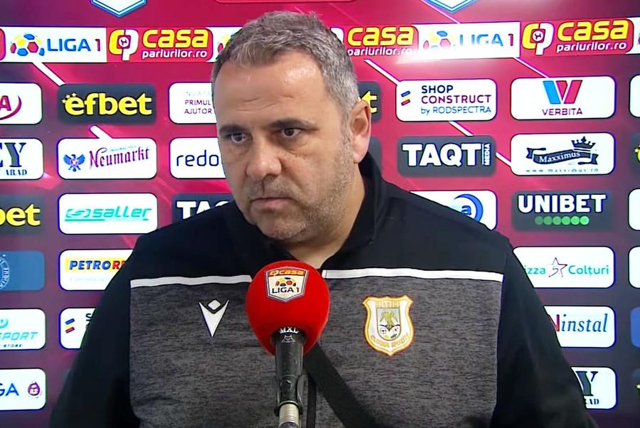 Alexandru Pelici, fost antrenor CS Mioveni // foto: captură YouTube @ Look Sport Alexandru Pelici la România U19! Fostul antrenor de la Mioveni a preluat locul lăsat vacant de Andrei Vasâi