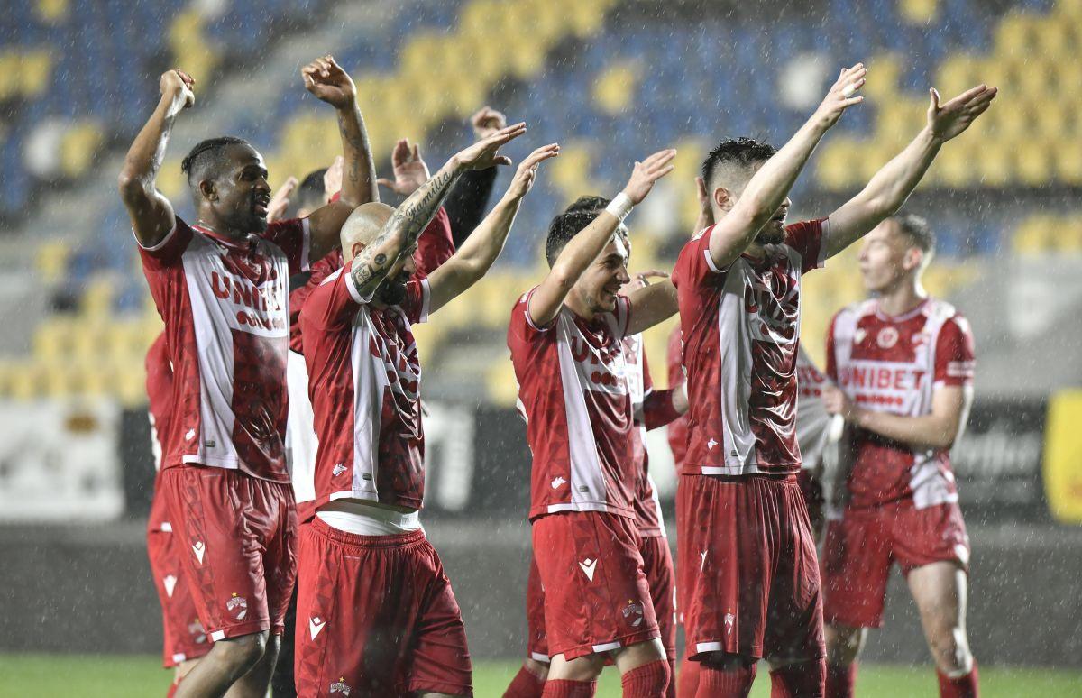 Iuliu Mureșan îi acordă toate meritele lui Uhrin: „Eu merg des la antrenamente. Asta mi-au spus jucătorii”