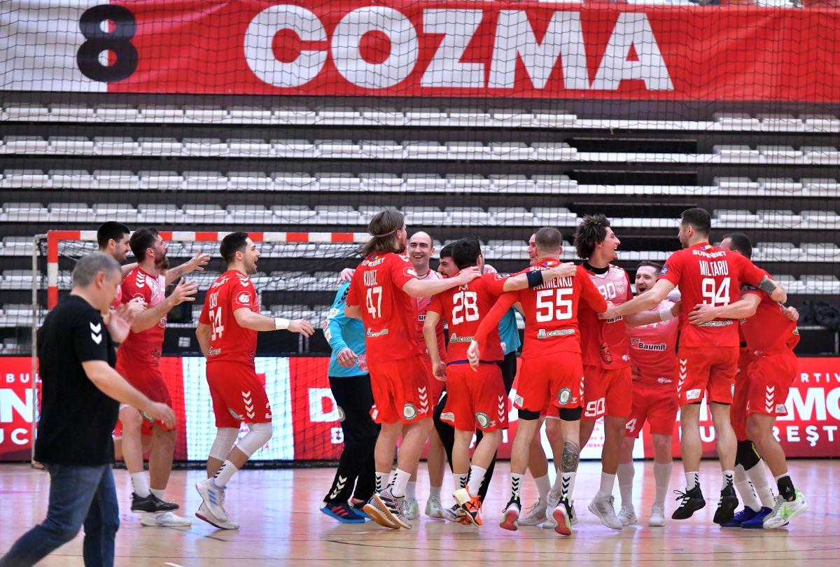 Dinamo, din nou campioană în Liga Zimbrilor! Imagini cu bucuria „dulăilor” lui Xavi Pascual