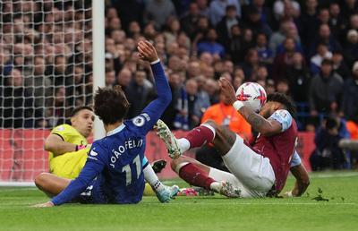 Chelsea pierde cu Aston Villa și continuă campionatul dezastruos. Clasamentul în Premier League