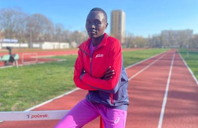 „Știți ce ador la voi?” » Senzaționala poveste a primei sportive din România calificate la Jocurile Olimpice, Melvine Delvine Meringor: „În Kenya, tribul meu încă mai poartă lupte”