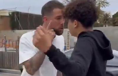 Conflict la baza Barcelonei » Jucătorul catalanilor s-a certat cu un suporter: „Este ultima oară când mă insulți”