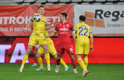 Dinamo a ratat victoria în minutul 90+13. Gicu Grozav, gol dintr-un penalty controversat dictat de Feșnic + clasamentul