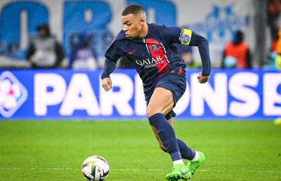 Imaginea care spune totul despre viitorul lui Mbappe » Cum a fost surprins la ultimul lui „Clasic”
