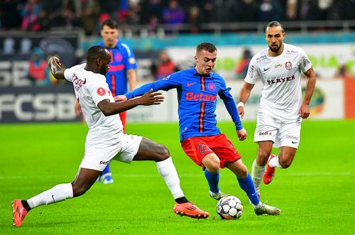 FCSB - CFR Cluj se va juca în etapa 5