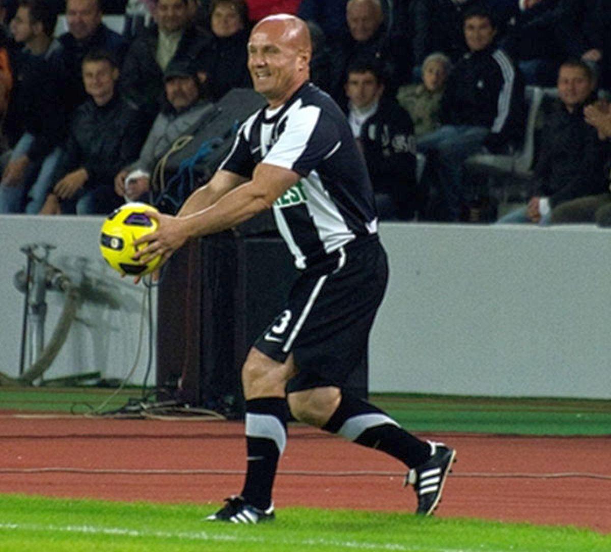 Cristinel Pojar, legendă la U Cluj, fost „secund” de nădejde al lui Dan Petrescu, one-club man