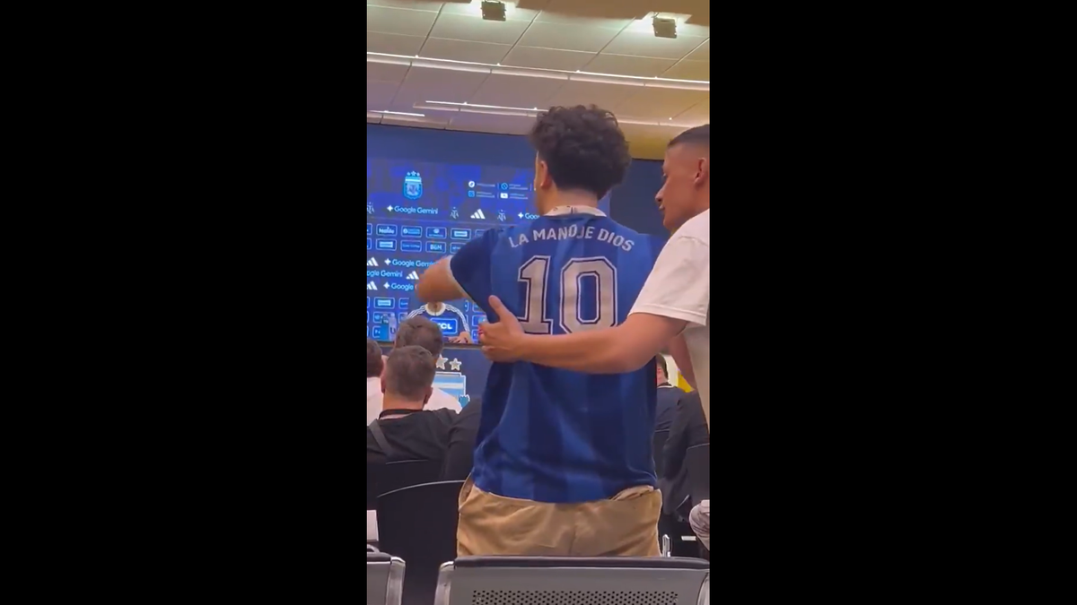Scene curioase în conferința de presă a lui Lionel Scaloni, selecționerul Argentinei
