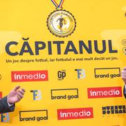 Gică Popescu și-a lansat propriul joc, „Căpitanul”. Foto: Ștefan Constantin