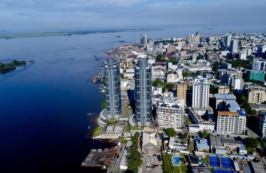 Kinshasa, capitala RD Congo, oraș situat la 13 ore de zbor față de București Triplul campion al Superligii, despre calificarea țării lui la Mondiale: „O săptămână se petrece! Veți vedea o surpriză”