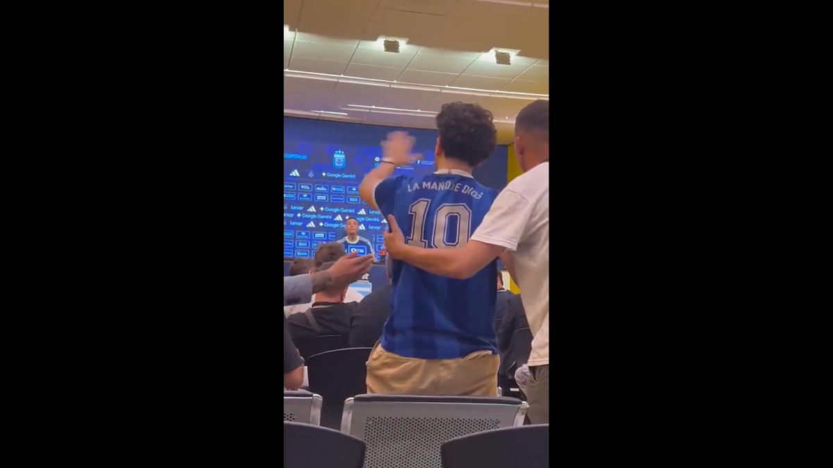Scene curioase în conferința de presă a lui Lionel Scaloni, selecționerul Argentinei