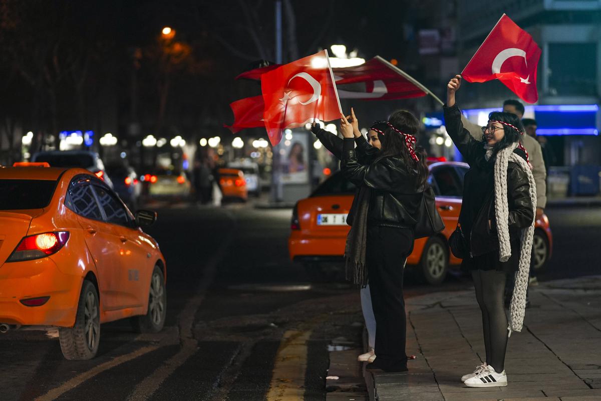 Cum au sărbătorit turcii calificarea la Cupa Mondială