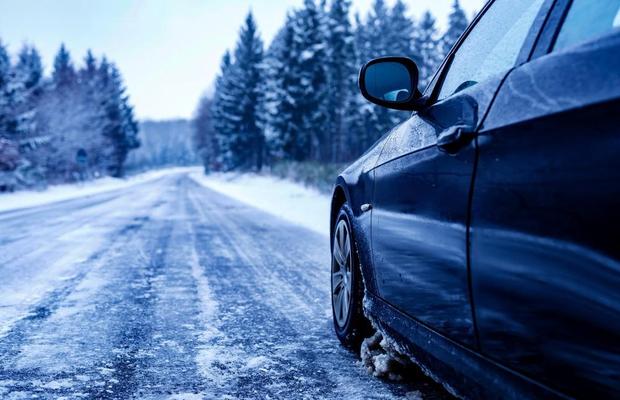 Cum știi dacă o anvelopă All Season este potrivită pentru zăpadă?