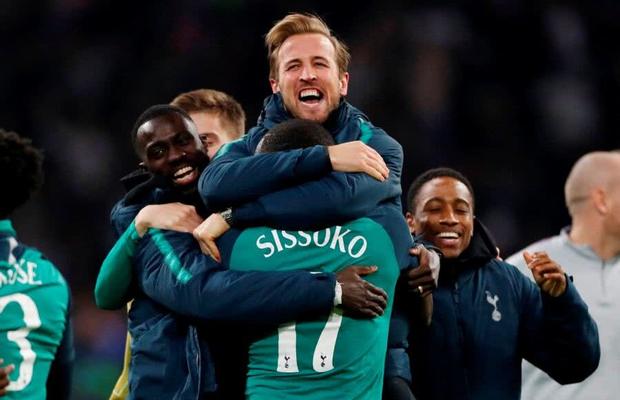 Mourinho anunță: Harry Kane este refăcut după ruptura de ligamente! Real Madrid și Man. Utd, pe urmele atacantului