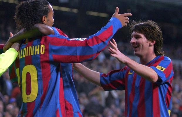 VIDEO. 15 ani de la primul gol al lui Messi pentru Barcelona » Câte goluri și trofee și-a trecut Balonul de Aur în palmares de atunci