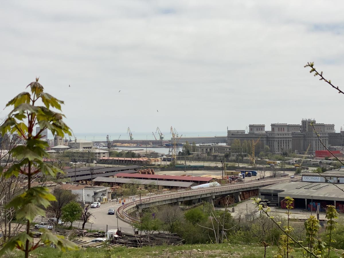 Fostul stadion „8 mai” din Constanța - Depozit de cherestea în 2021