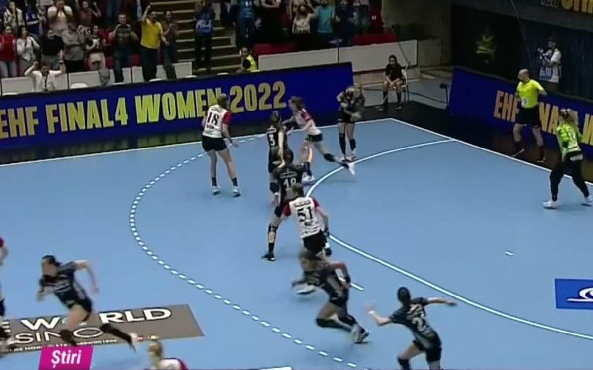 CSM București, gafă în finalul meciului cu Esbjerg / FOTO: Capturi TV @Digi Sport 1