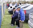 Derby la Liga 4 între Iazu și Scânteia » Căruțe pe post de peluză, prima se dă în bere și mici, echipamente cumpărate de Bobonete: „E Dinamo-Steaua din Ialomița”