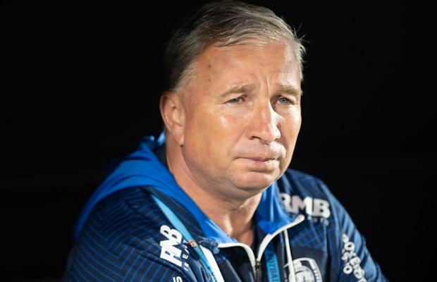 După înfrângerea la debut, Dan Petrescu se plânge de jucători: „Ce am pregătit până acum nu a funcționat”