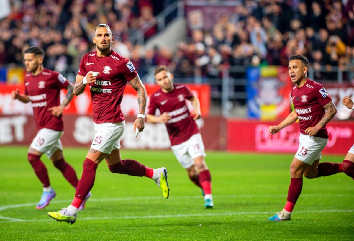 Hegemonia s-a oprit în Giulești » Rapid o învinge pe CFR Cluj, care e ca și ieșită din lupta pentru titlu! Clasamentul din play-off ACUM