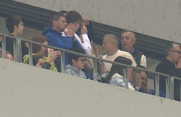 Mihai Rotaru n-a rezistat! Cum l-au surprins camerele imediat după penalty-ul lamentabil al lui Andrei Ivan