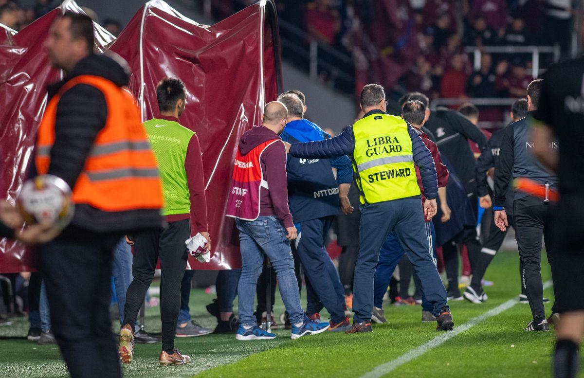 Eroul Rapidului cu CFR Cluj explică ce se întâmplă cu echipa lui Dan Petrescu: „Are cam același stil de joc”