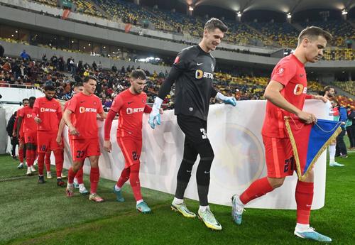 Malcom Edjouma, cu numărul 18 / FOTO: Imago