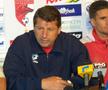 Ion Marin și fotografii de colecție din mandatele avute la Dinamo / Sursă foto: Arhivă Gazeta Sporturilor