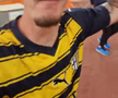 A luat camera si a filmat sarbatoarea: „Man e adminul, ca să știți” / Foto: Lega B (X)